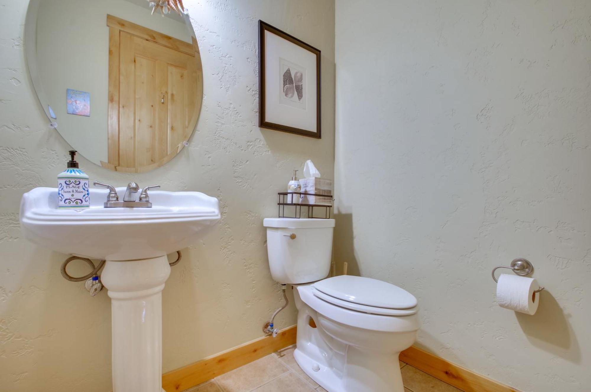 Quiet Waterfront Escape With Hot Tub And Beach Access! Голд Бийч Екстериор снимка